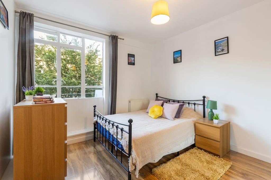 Paddington Gem Next Hyde Park Apartment
